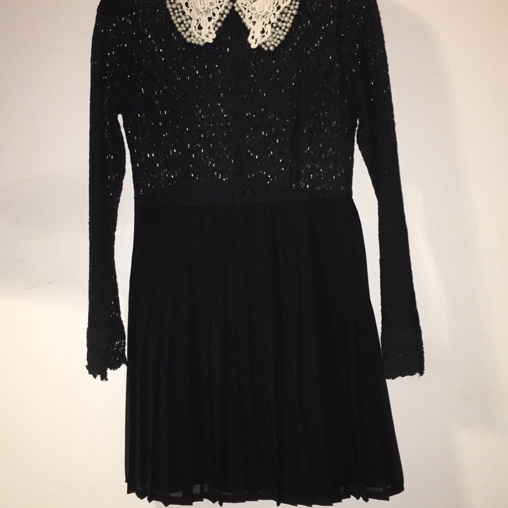 Dress - Picture 2 of 6